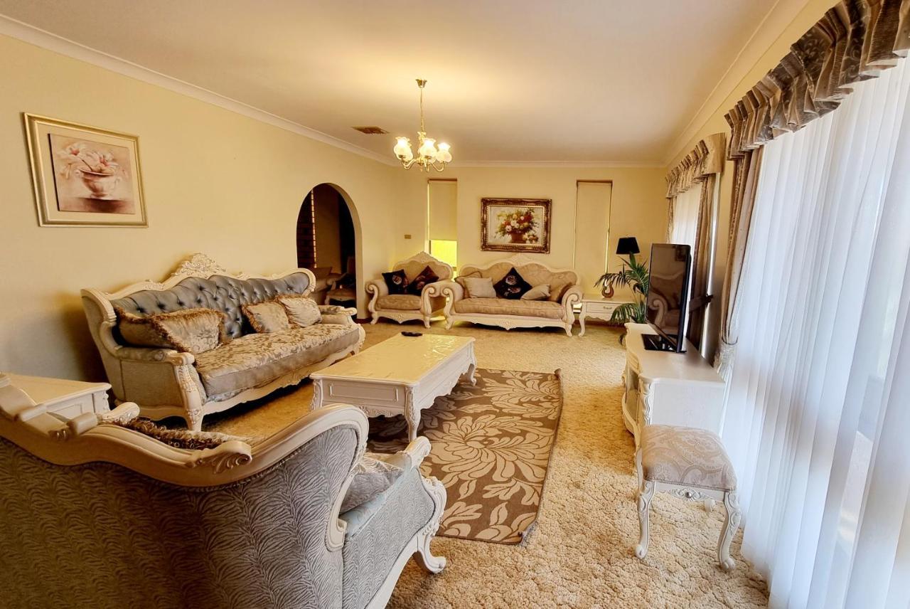 Spacious Holiday Home - Waikerie Екстер'єр фото